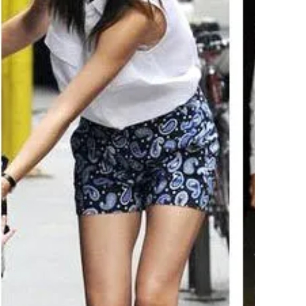 Stella McCartney Blue Paisley Women's Shorts 30” - Picture 10 of 10